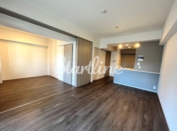 ステージグランデ台東根岸アジールコートの物件内観写真